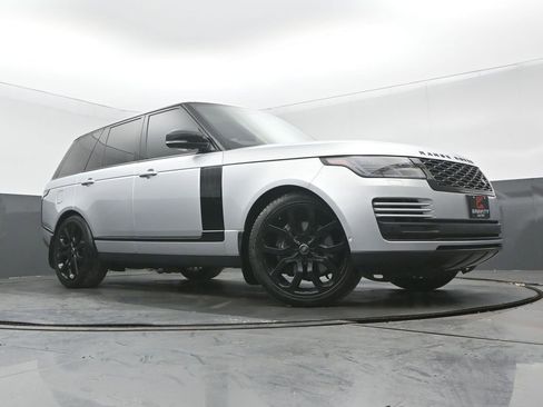 Used 2020 Land Rover Range Rover HSE image 31