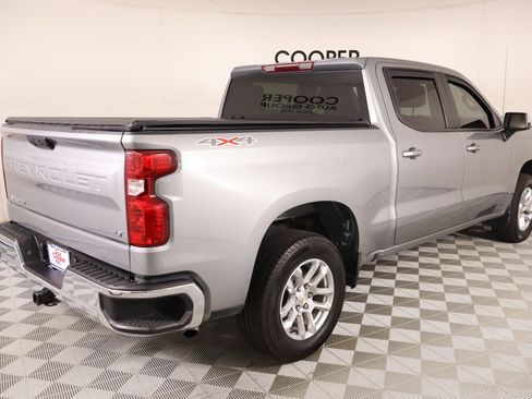 Used 2024 Chevrolet Silverado 1500 LT image 18