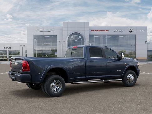 New 2026 RAM 3500 Longhorn AWD/4WD image 4