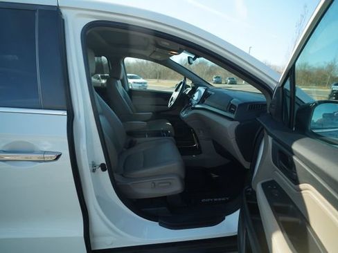 Used 2018 Honda Odyssey EX-L image 19