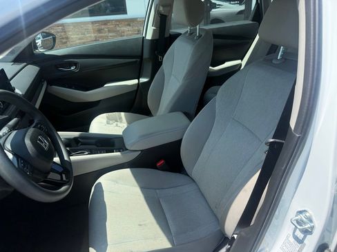 Used 2025 Honda Accord SE image 3