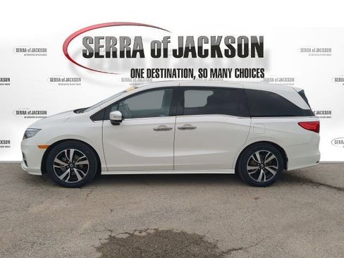 Used 2019 Honda Odyssey Elite image 5