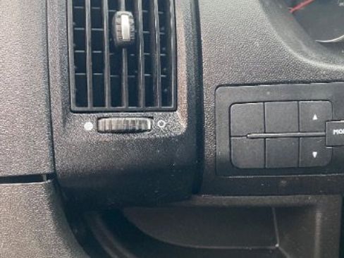 Used 2021 RAM ProMaster 2500 image 22