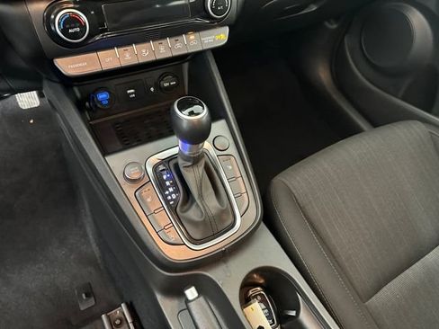 Certified 2023 Hyundai Kona SEL w/ Convenience Package image 20