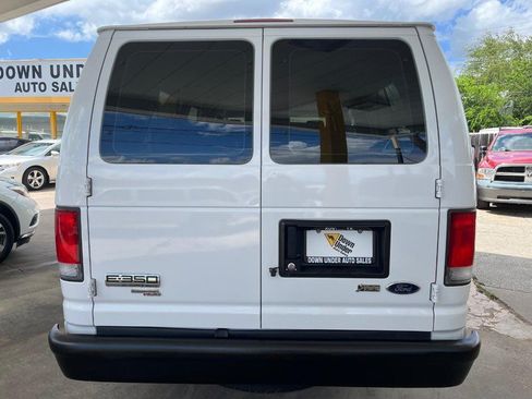 Used 2013 Ford E-350 and Econoline 350 XL w/ Interior Upgrade Pkg RWD image 5