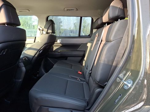 Used 2026 Hyundai Santa Fe SEL AWD/4WD image 10