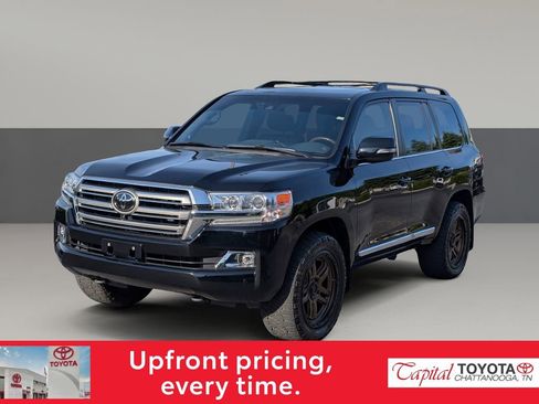 Used 2021 Toyota Land Cruiser image 4