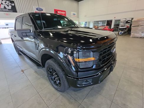 Used 2024 Ford F150 XLT w/ XLT Black Appearance Package AWD/4WD image 6