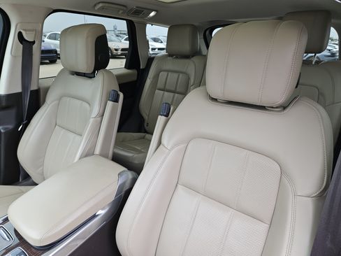 Used 2020 Land Rover Range Rover Sport HSE AWD/4WD image 6