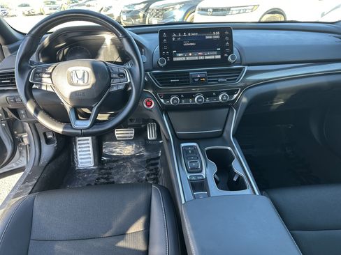 Used 2022 Honda Accord Sport image 18