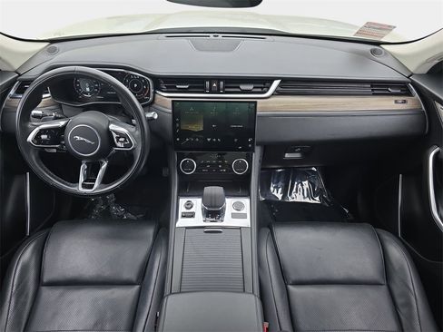 Used 2021 Jaguar F-PACE S image 10