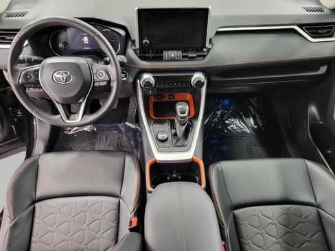 Used 2024 Toyota RAV4 Adventure image 7