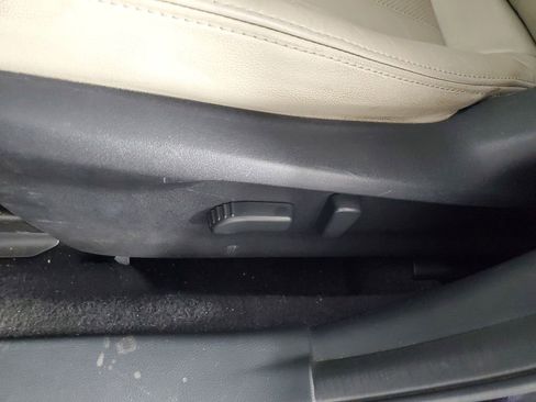 Used 2017 Subaru Impreza 2.0i Limited image 31