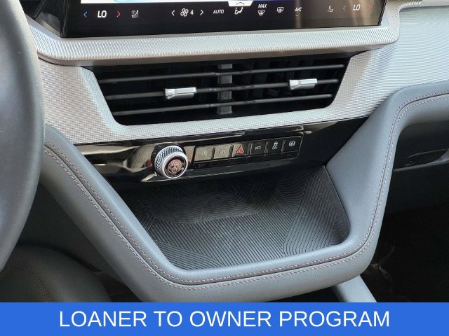 Used 2026 Ford Explorer Active w/ Active Comfort Package AWD/4WD image 21