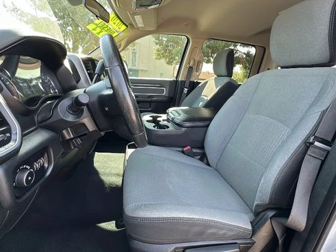 Used 2020 RAM 2500 Big Horn AWD/4WD image 12