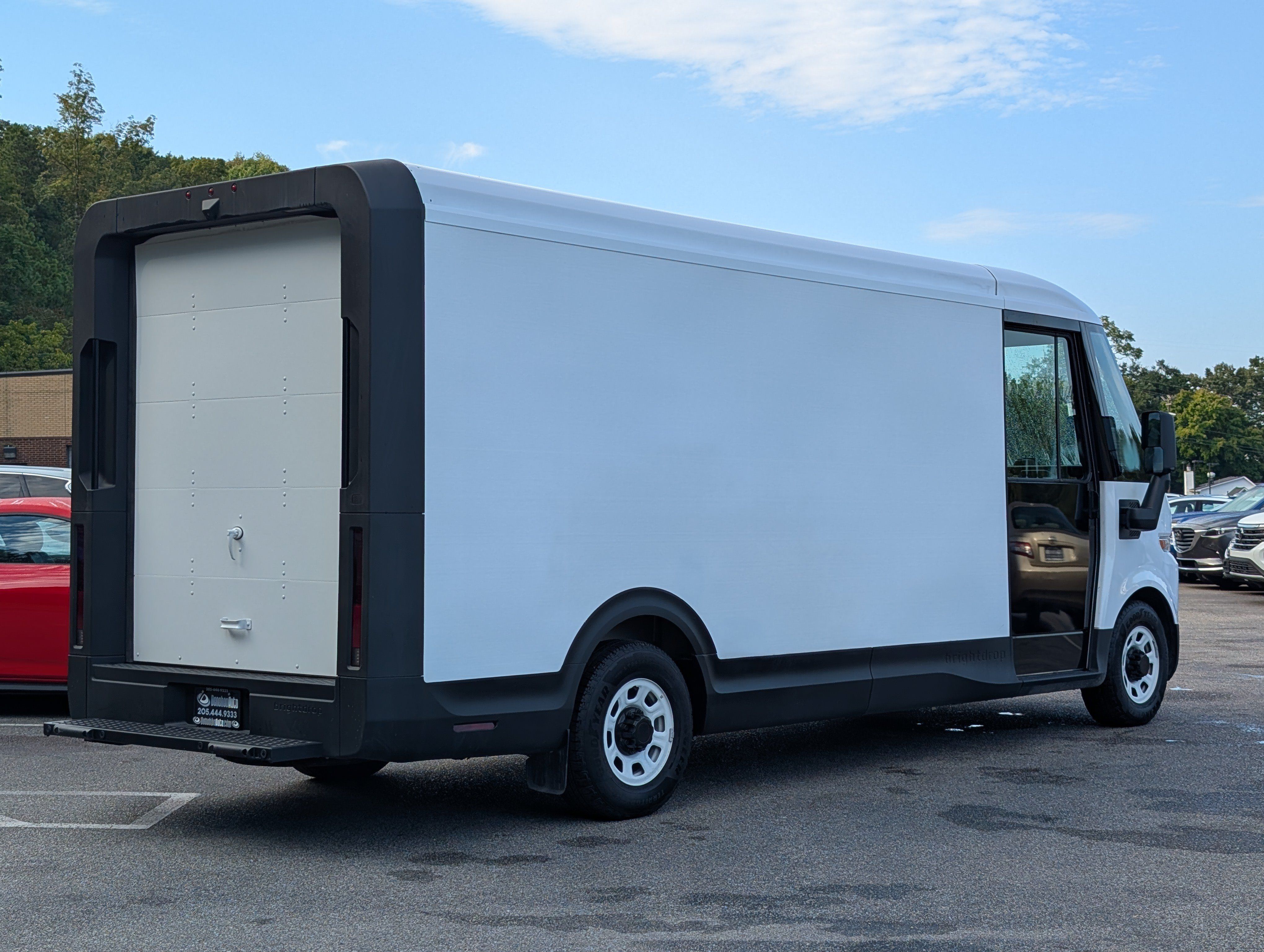 Used 2024 Chevrolet Brightdrop 600 w/ Commercial Equipment Package AWD/4WD image 9