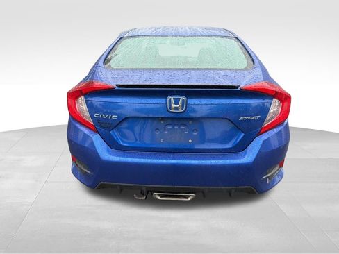 Used 2020 Honda Civic Sport image 4