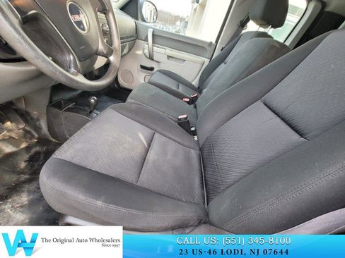 Used 2011 GMC Sierra 2500 W/T w/ Snow Plow Prep Package image 12