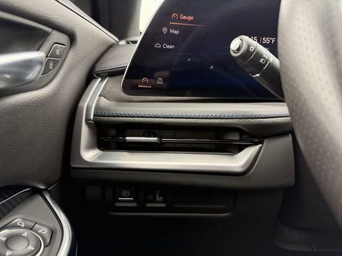 Certified 2024 Cadillac XT4 Sport w/ Cold Weather Package image 22