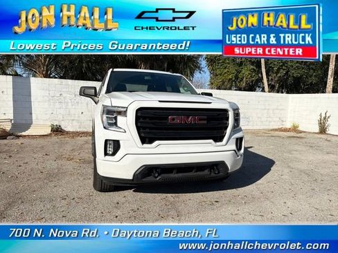 Used 2020 GMC Sierra 1500 Elevation w/ Elevation Value Package image 9
