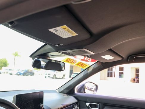 Used 2025 Honda Civic Sport image 13