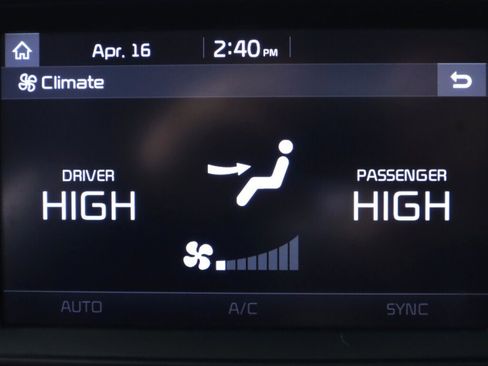 Used 2018 Kia Sportage EX image 17