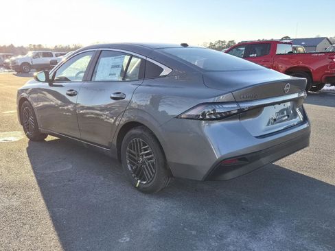 New 2026 Nissan Sentra SV image 7