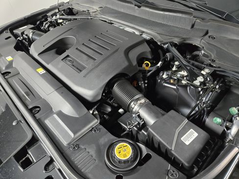 Used 2022 Land Rover Range Rover Sport HSE Silver Edition image 20