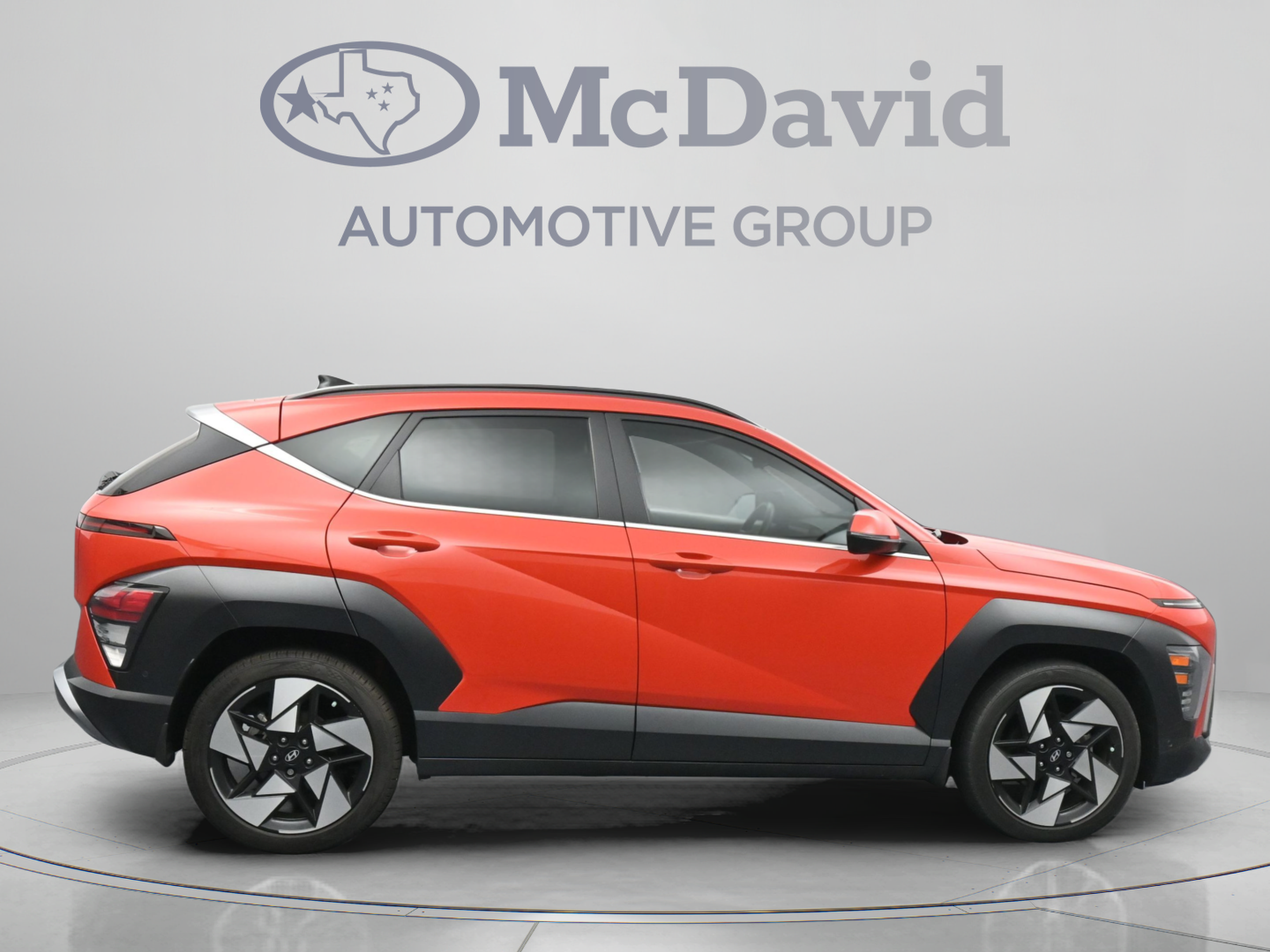 Used 2024 Hyundai Kona Limited FWD image 9