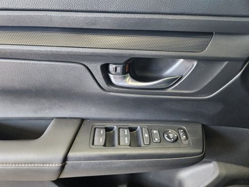 Used 2023 Honda CR-V Sport image 30