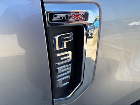 Used 2020 Ford F350 XL w/ STX Appearance Package AWD/4WD image 16