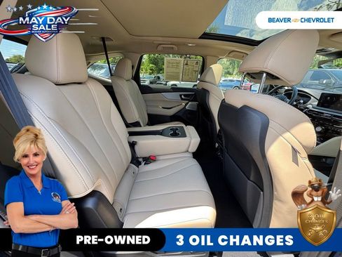 Used 2025 Acura MDX SH-AWD w/ Technology Package image 21