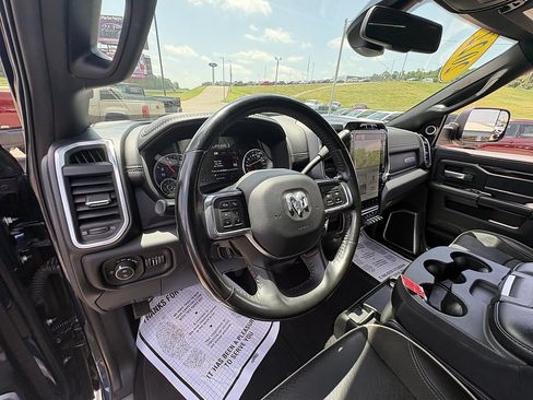 Used 2022 RAM 2500 Laramie AWD/4WD image 28