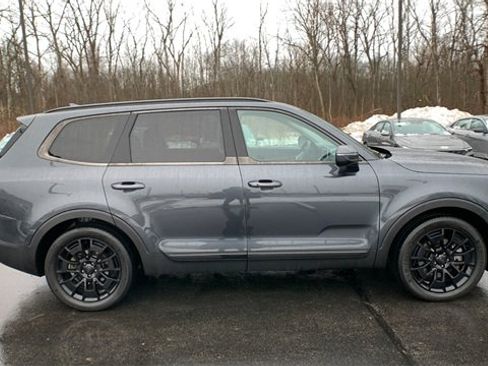 Used 2021 Kia Telluride EX w/ EX Premium Package image 6