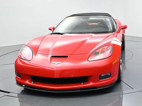 Used 2010 Chevrolet Corvette Grand Sport w/ Preferred Equipment Group image 3