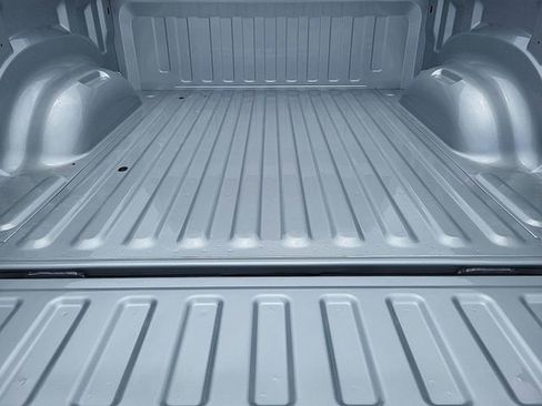 New 2026 RAM 1500 4x4 Crew Cab image 20