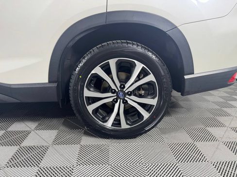 Used 2019 Subaru Forester Limited AWD/4WD image 41