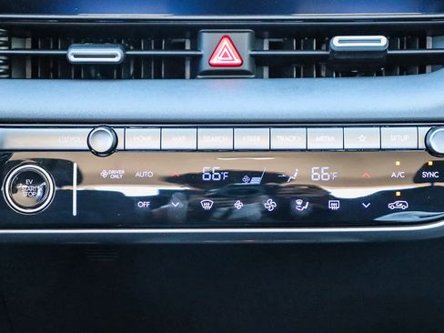 New 2026 Hyundai Ioniq 5 SE image 17