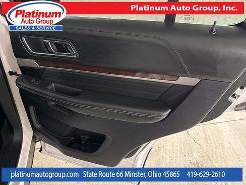Used 2019 Ford Explorer Platinum image 38