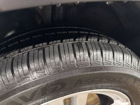 Used 2020 Mercedes-Benz GLB 250 GLB 250 image 28