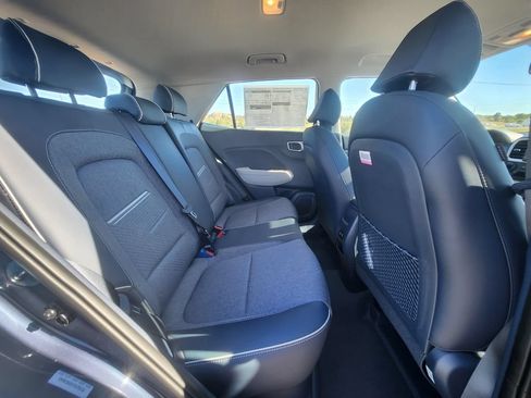 New 2026 Hyundai Venue SEL FWD image 13