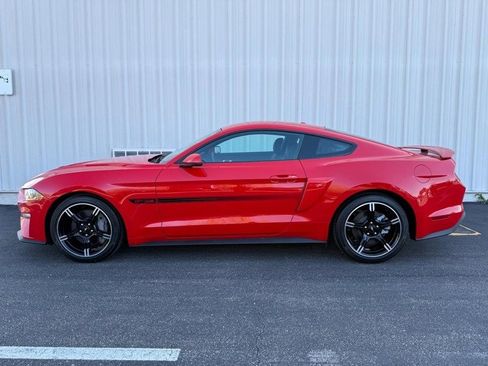 Certified 2019 Ford Mustang GT Premium w/ Equipment Group 401A image 2