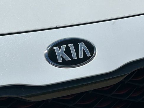 Used 2021 Kia Forte GT-Line FWD image 11