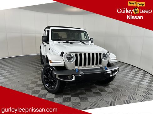 Used 2022 Jeep Wrangler Unlimited Sahara w/ Cold Weather Group image 1