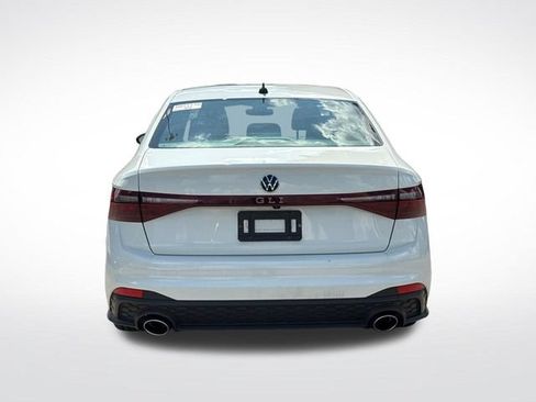 Used 2025 Volkswagen Jetta GLI Autobahn FWD image 4