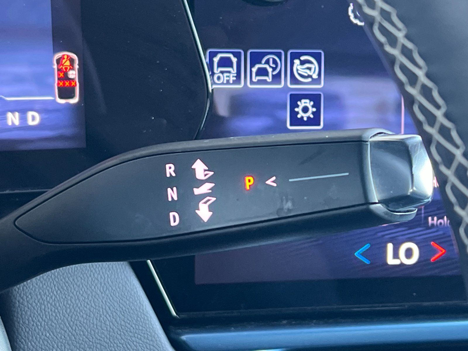 Used 2024 Chevrolet Equinox EV LT FWD image 21