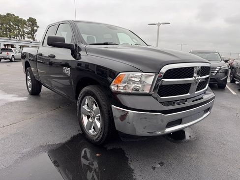 Used 2024 RAM 1500 Classic SLT image 7