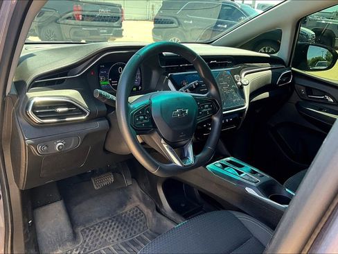 Used 2023 Chevrolet Bolt LT image 16
