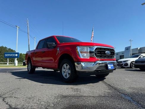 Used 2021 Ford F150 XLT w/ Trailer Tow Package AWD/4WD image 9