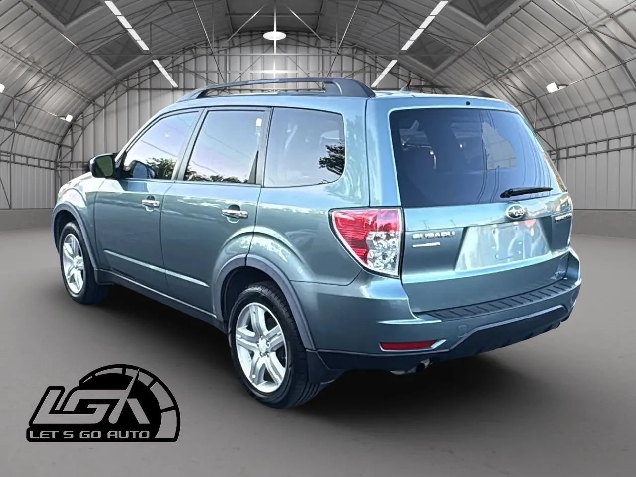 Used 2010 Subaru Forester 2.5X Premium w/ Popular Equipment Group 1A AWD/4WD image 5